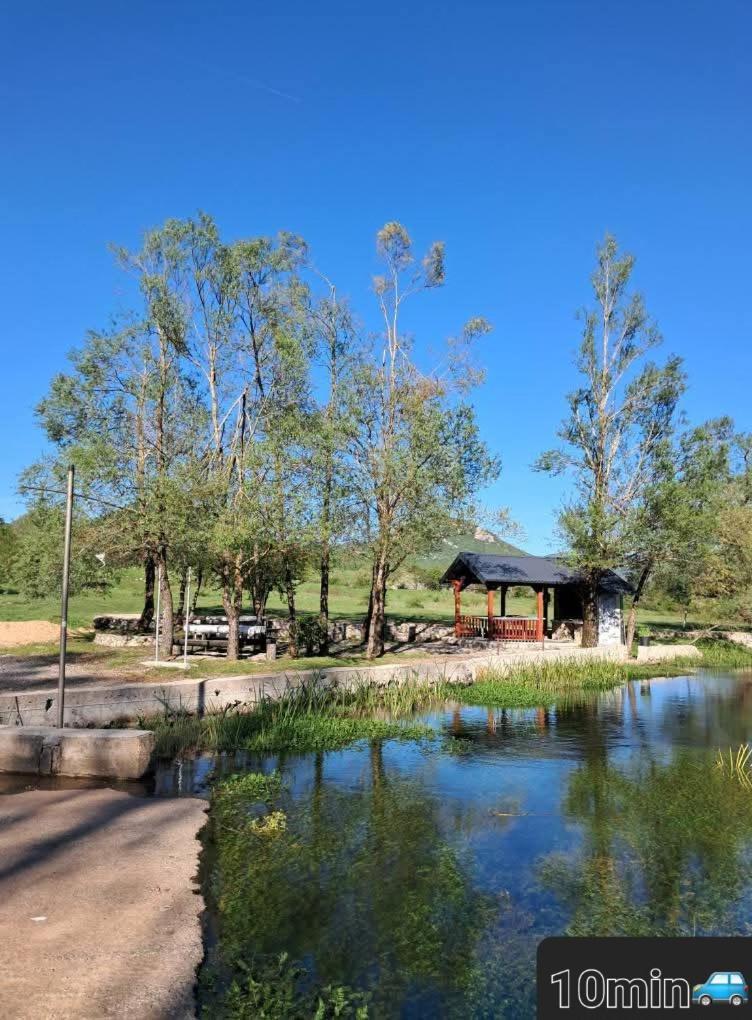 Ruralna Kuca Za Odmor Lika Villa Lovinac  Luaran gambar