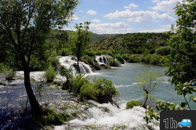 Ruralna Kuca Za Odmor Lika Villa Lovinac  Luaran gambar
